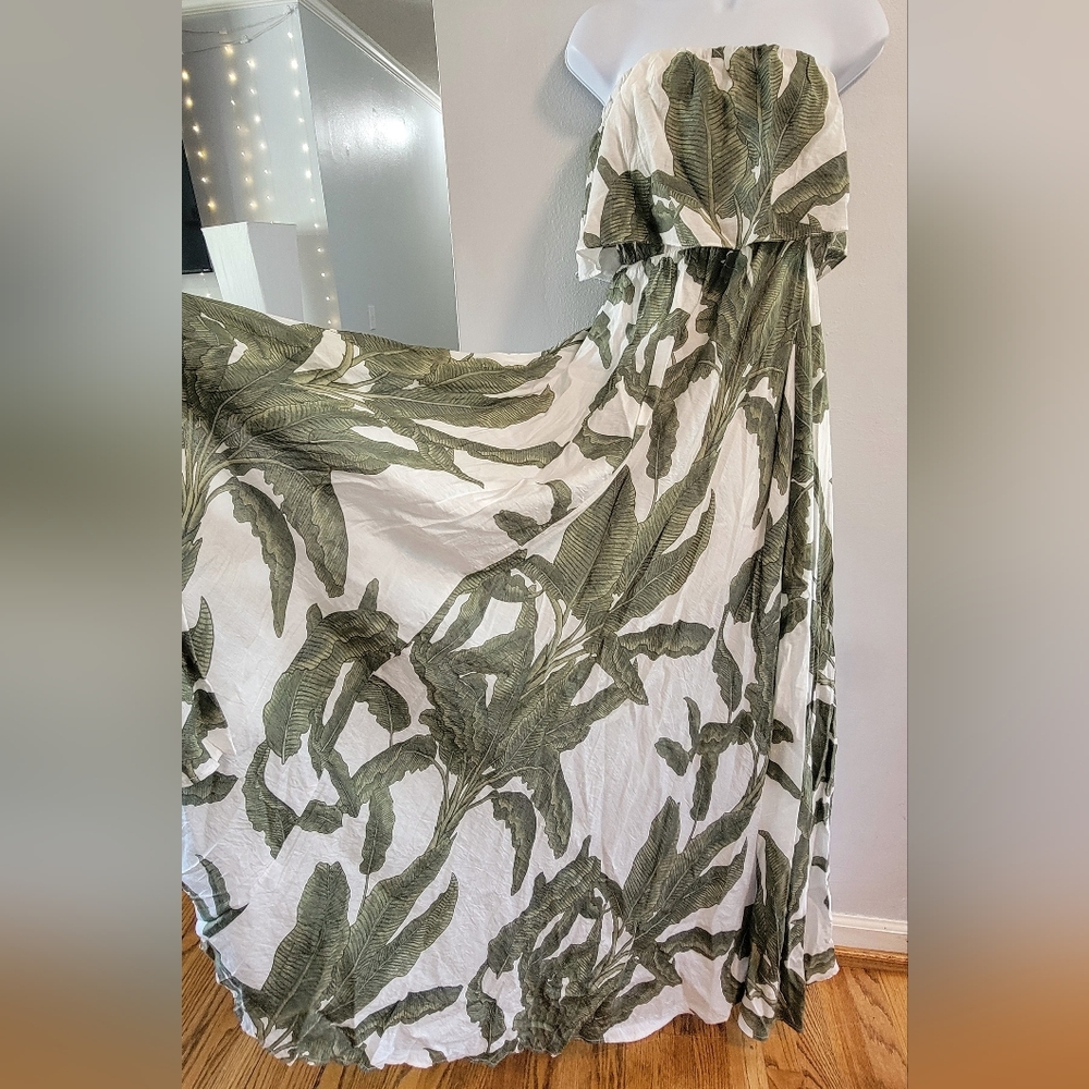 M BigHit Tropical Strapless Maxi Beach Resort Cruise Vacation Flowy Breathable